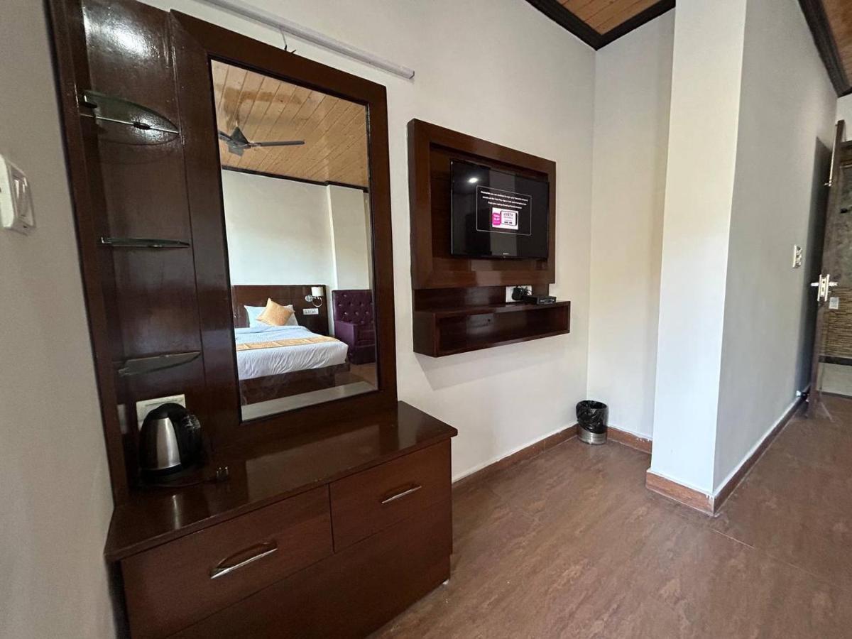 Hotel 7 Heavens Mussoorie Buitenkant foto
