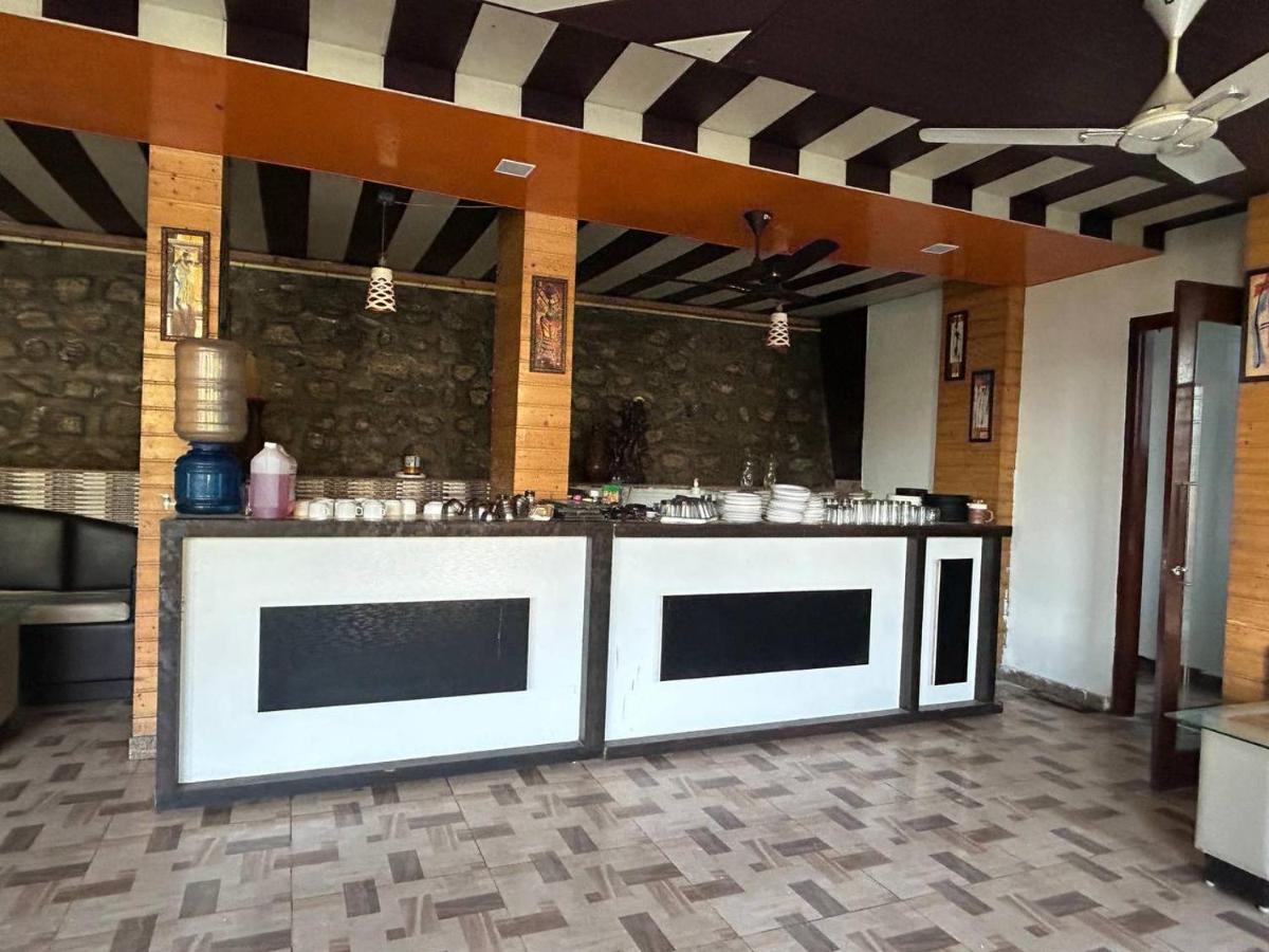Hotel 7 Heavens Mussoorie Buitenkant foto