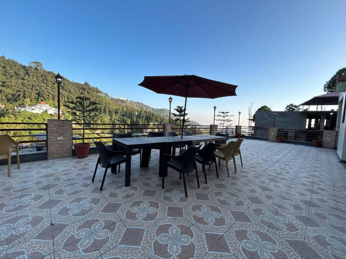Hotel 7 Heavens Mussoorie Buitenkant foto